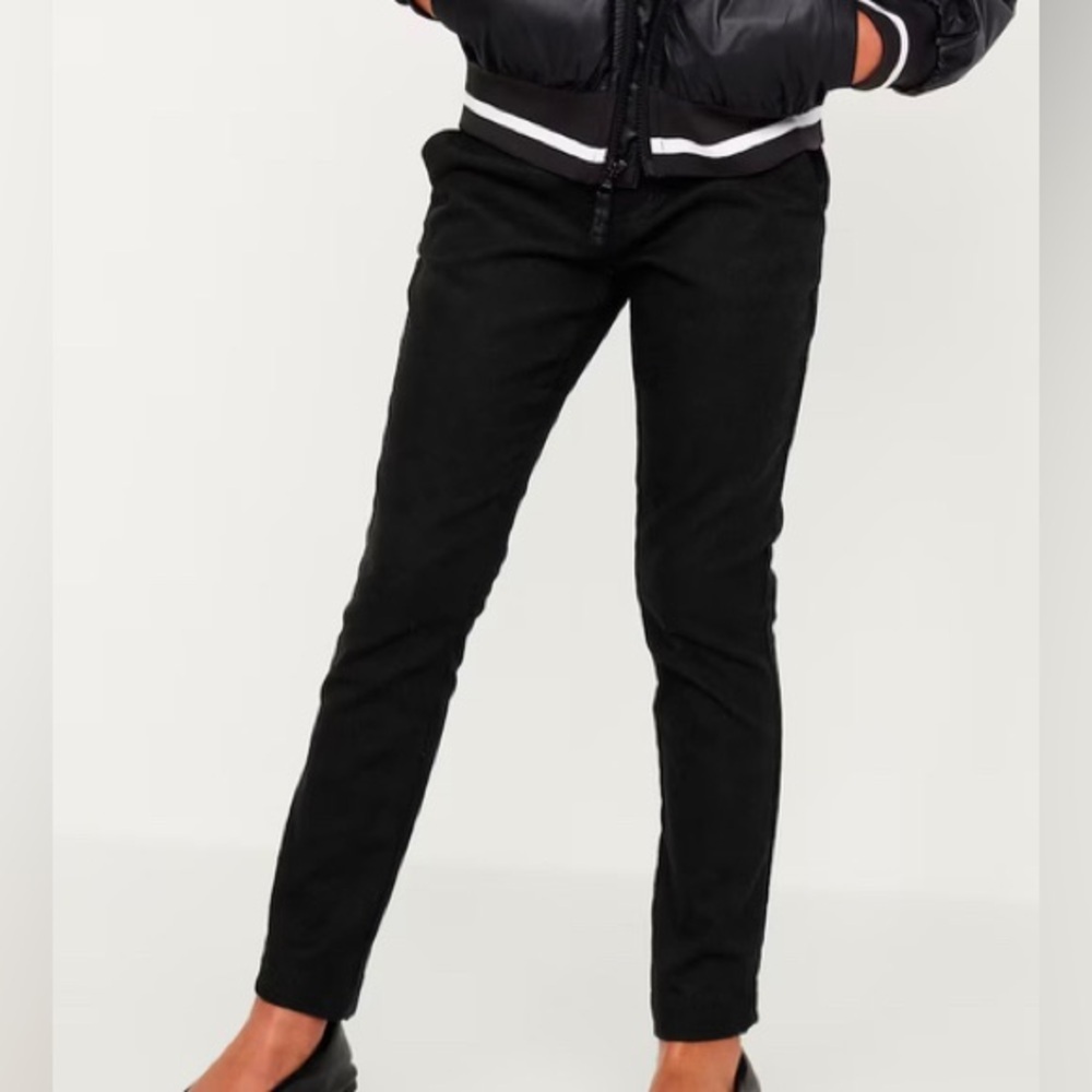 Old Navy - NEW - Skinny School Uniform Pants for Girls. Black. Size 5.